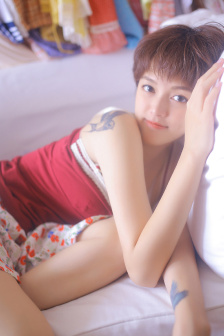 《宫锁珠帘》